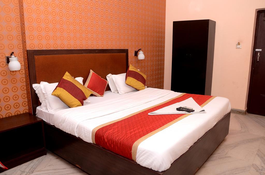 Hotel Kartikey Jaipur Exterior photo