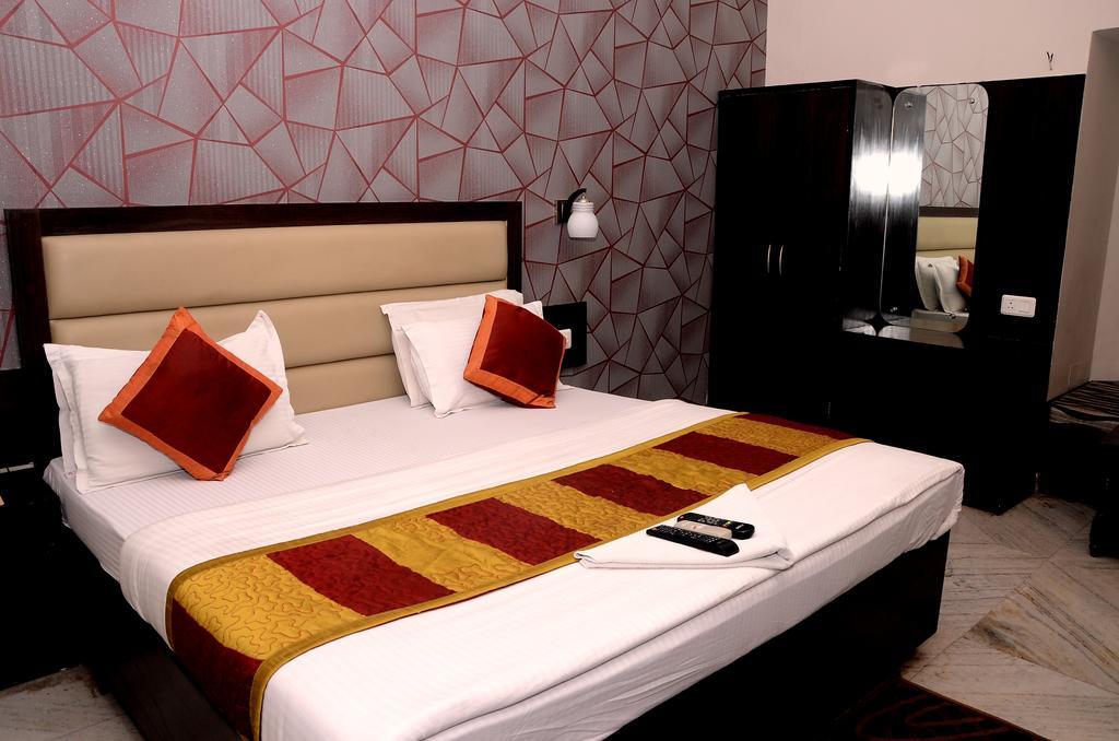 Hotel Kartikey Jaipur Exterior photo